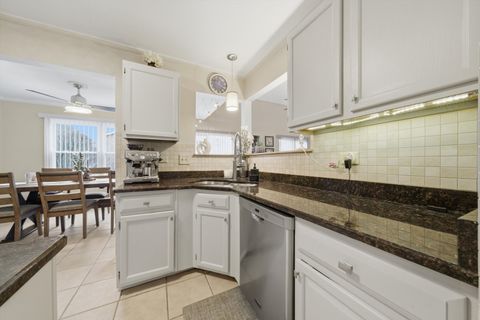 Tiny photo for 11138 Aquinas Court, Orland Park, IL 60467 (MLS # 12606836)