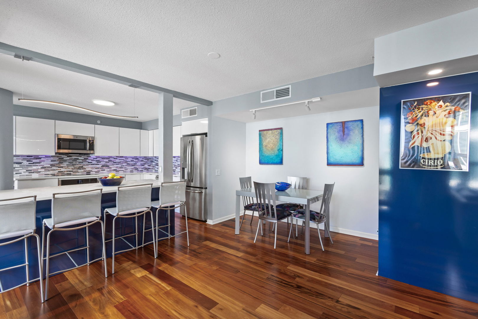 1580 Sherman Avenue 1207