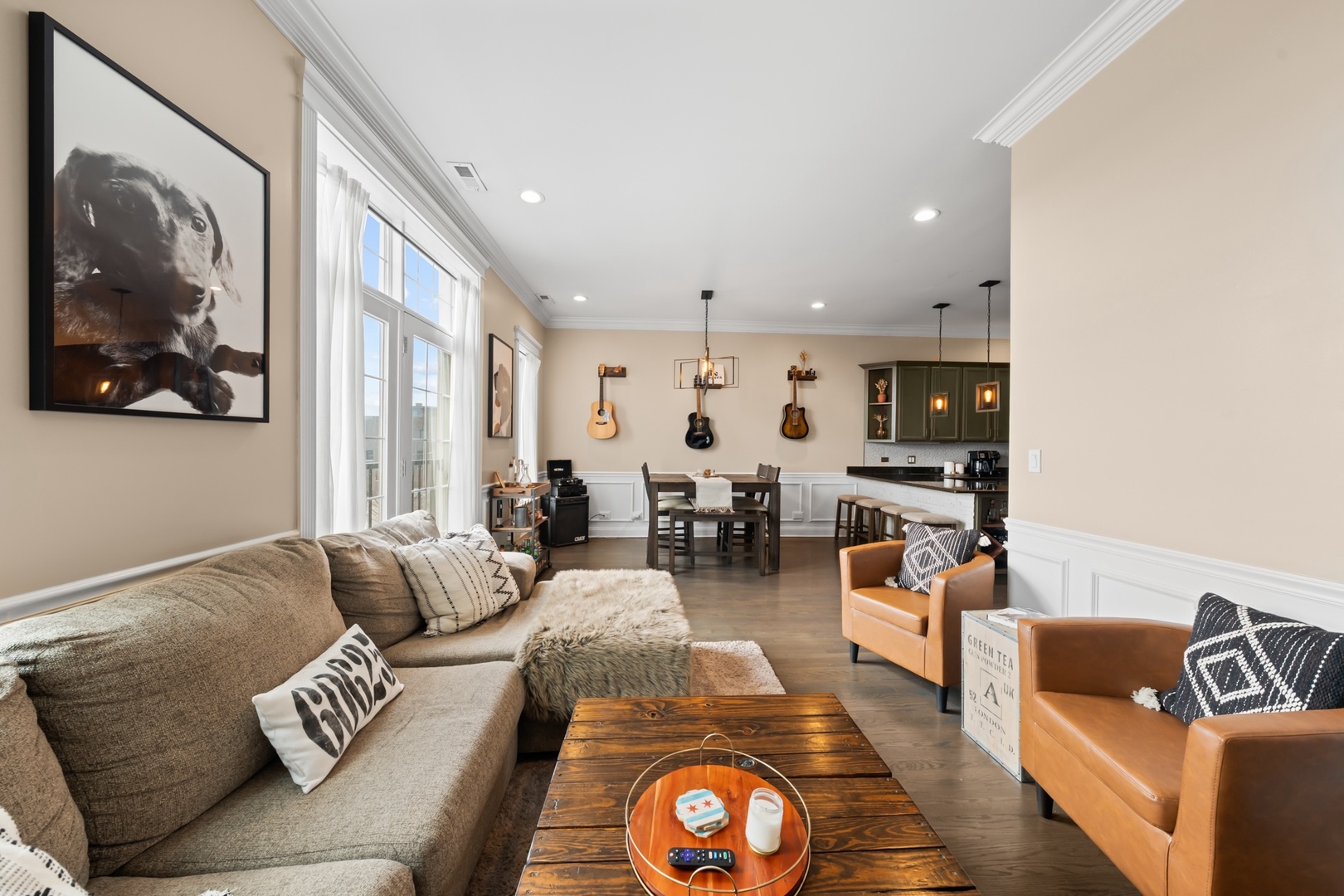 2248 W Foster Avenue 4