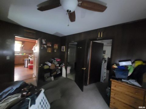 Tiny photo for 905 W MONROE Street, Herrin, IL 62948 (MLS # EB460571)