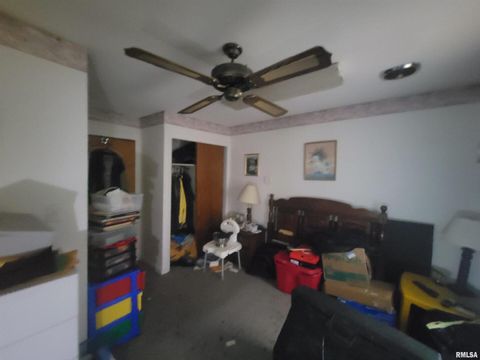 Tiny photo for 905 W MONROE Street, Herrin, IL 62948 (MLS # EB460571)