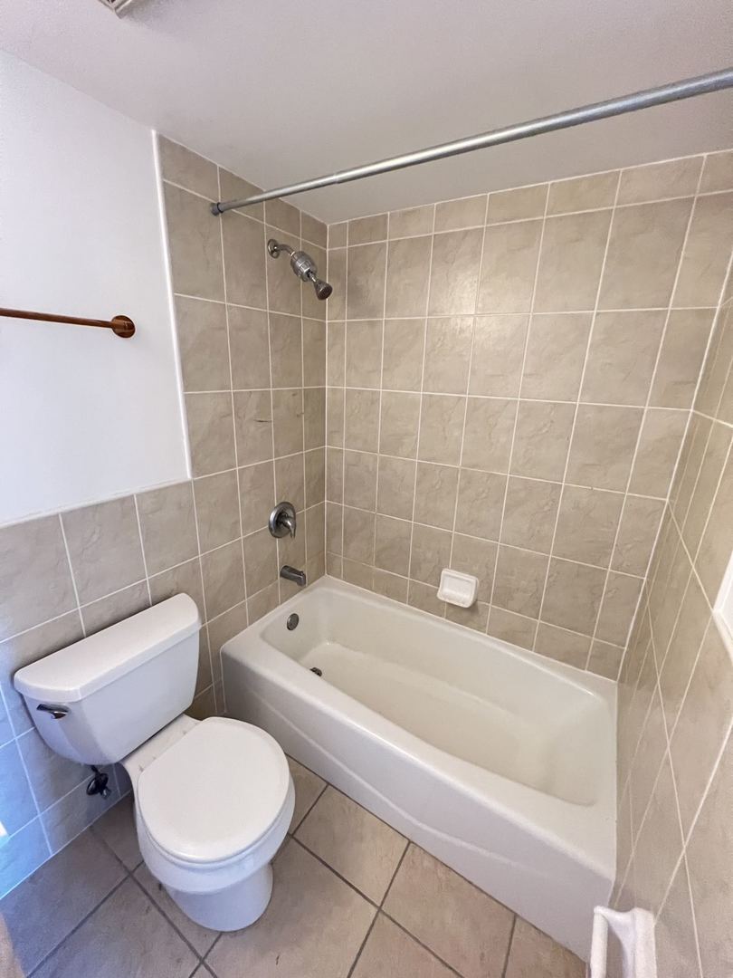 231 W 18th Street 5B