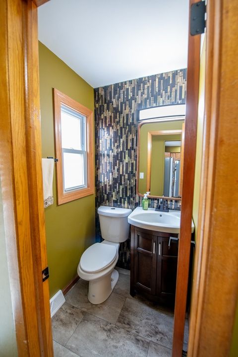 Tiny photo for 9342 Austin Avenue, Oak Lawn, IL 60453 (MLS # 12609714)