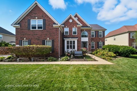 Photo of 1142 Deerpath Road, Aurora, IL 60506 (MLS # 12599848)