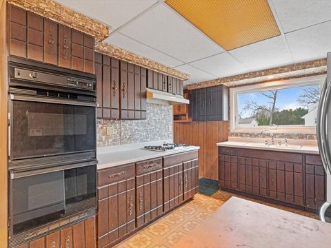 Tiny photo for 4220 18th Avenue, Moline, IL 61265 (MLS # 12587453)