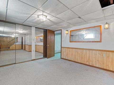 Tiny photo for 4220 18th Avenue, Moline, IL 61265 (MLS # 12587453)