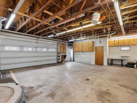 Tiny photo for 4220 18th Avenue, Moline, IL 61265 (MLS # 12587453)