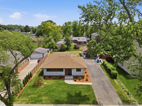 Tiny photo for 10409 S 82 Avenue, Palos Hills, IL 60465 (MLS # 12762202)