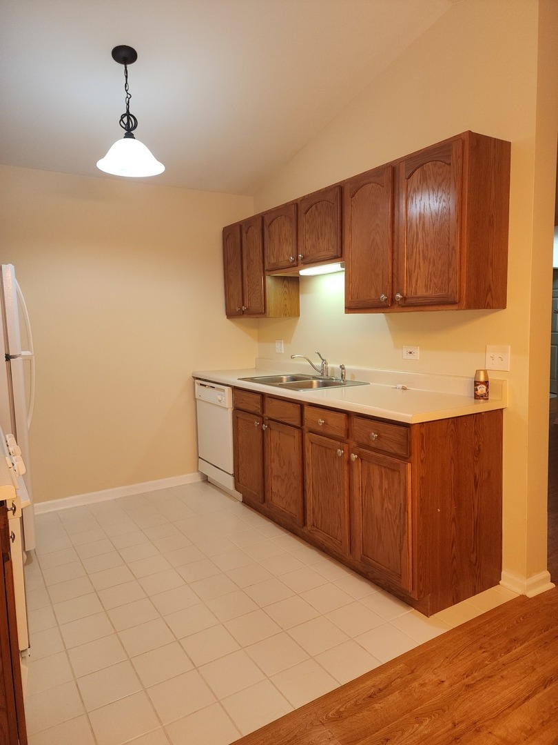 1171 N RED OAK Circle 4