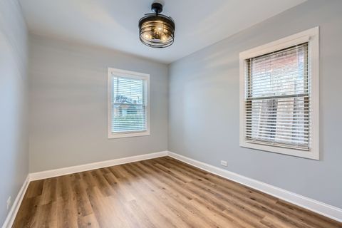 Tiny photo for 8757 S Paxton Avenue, Chicago, IL 60617 (MLS # 12539178)