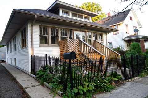 Photo of 510 N Raynor Avenue, Joliet, IL 60435 (MLS # 12352453)