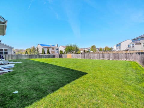 Tiny photo for 32 Catamaran Circle, Pingree Grove, IL 60140 (MLS # 12638044)
