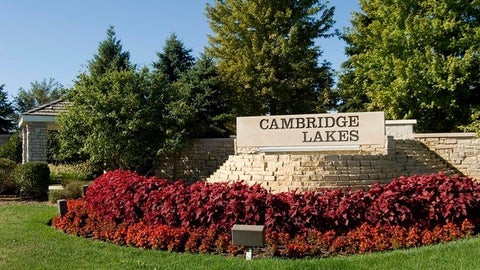Tiny photo for 32 Catamaran Circle, Pingree Grove, IL 60140 (MLS # 12638044)