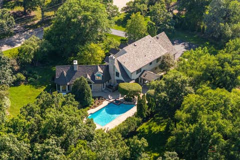 Tiny photo for 222 W Old Mill Road, Lake Forest, IL 60045 (MLS # 12725059)