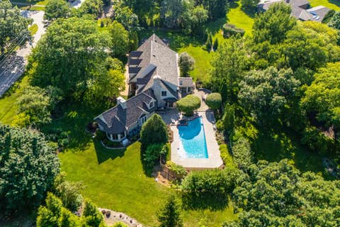 Tiny photo for 222 W Old Mill Road, Lake Forest, IL 60045 (MLS # 12725059)