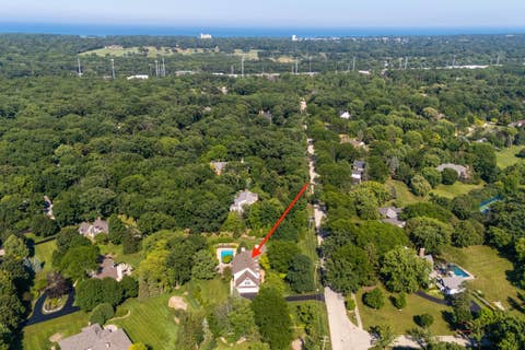 Tiny photo for 222 W Old Mill Road, Lake Forest, IL 60045 (MLS # 12725059)