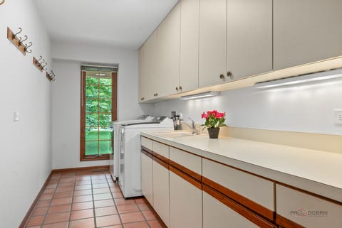 Tiny photo for 222 W Old Mill Road, Lake Forest, IL 60045 (MLS # 12725059)