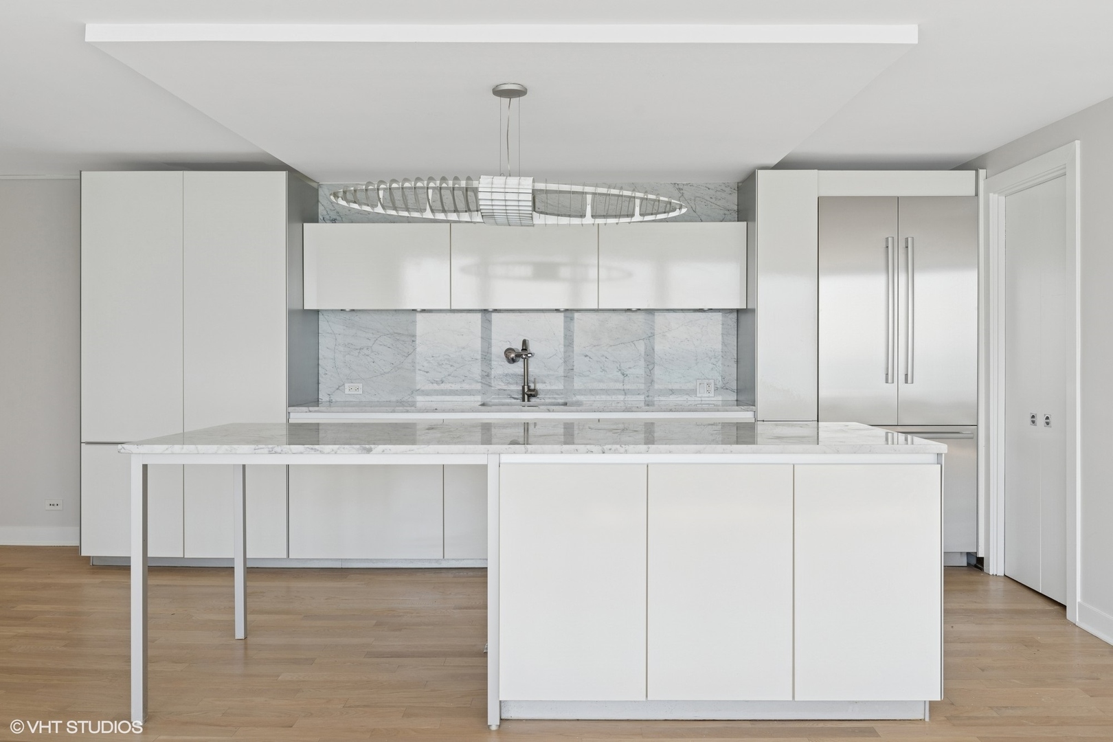 505 N Lake Shore Drive 5908