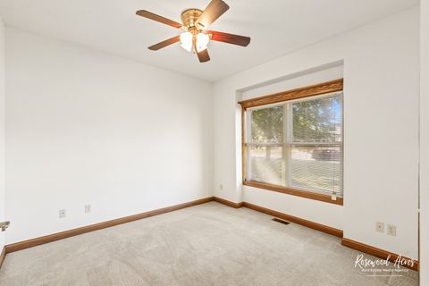 Tiny photo for 187 E Water Street, Kankakee, IL 60901 (MLS # 12461648)