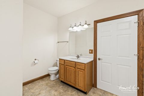 Tiny photo for 187 E Water Street, Kankakee, IL 60901 (MLS # 12461648)