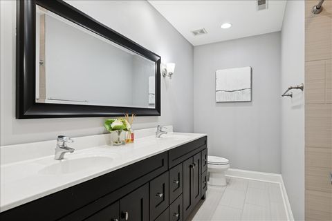 Tiny photo for 1931 N Damen Avenue #2S, Chicago, IL 60647 (MLS # 12477605)