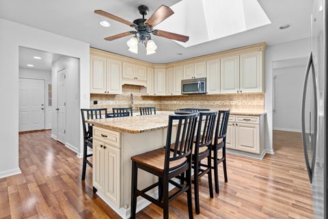 Tiny photo for 16527 Orange Avenue, Orland Park, IL 60467 (MLS # 12606485)