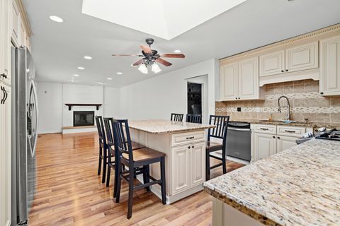 Tiny photo for 16527 Orange Avenue, Orland Park, IL 60467 (MLS # 12606485)