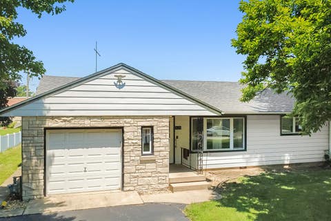 Tiny photo for 421 E South Street, Peotone, IL 60468 (MLS # 12687181)