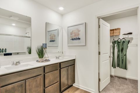 Tiny photo for 511 Adirondack Court, Joliet, IL 60436 (MLS # 12639497)
