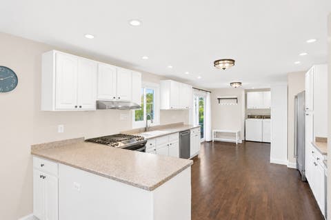 Tiny photo for 319 S BRAINTREE Drive, Schaumburg, IL 60193 (MLS # 12681052)