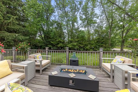Tiny photo for 1660 J Pankow Drive, Geneva, IL 60134 (MLS # 12669139)