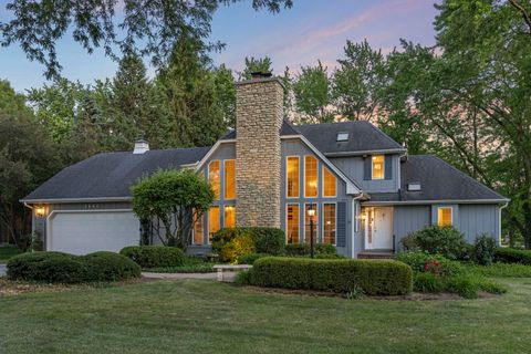 Photo of 1660 J Pankow Drive, Geneva, IL 60134 (MLS # 12669139)