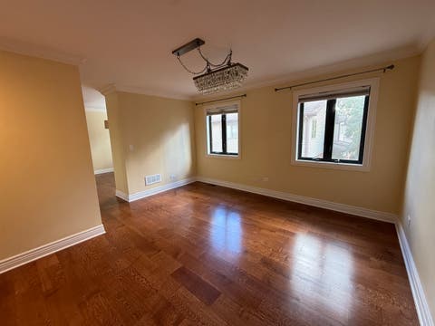 Tiny photo for 60 S Dee Road #G, Park Ridge, IL 60068 (MLS # 12734809)