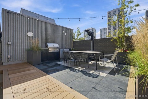 Tiny photo for 1516 N State Parkway #8C, Chicago, IL 60610 (MLS # 12768400)