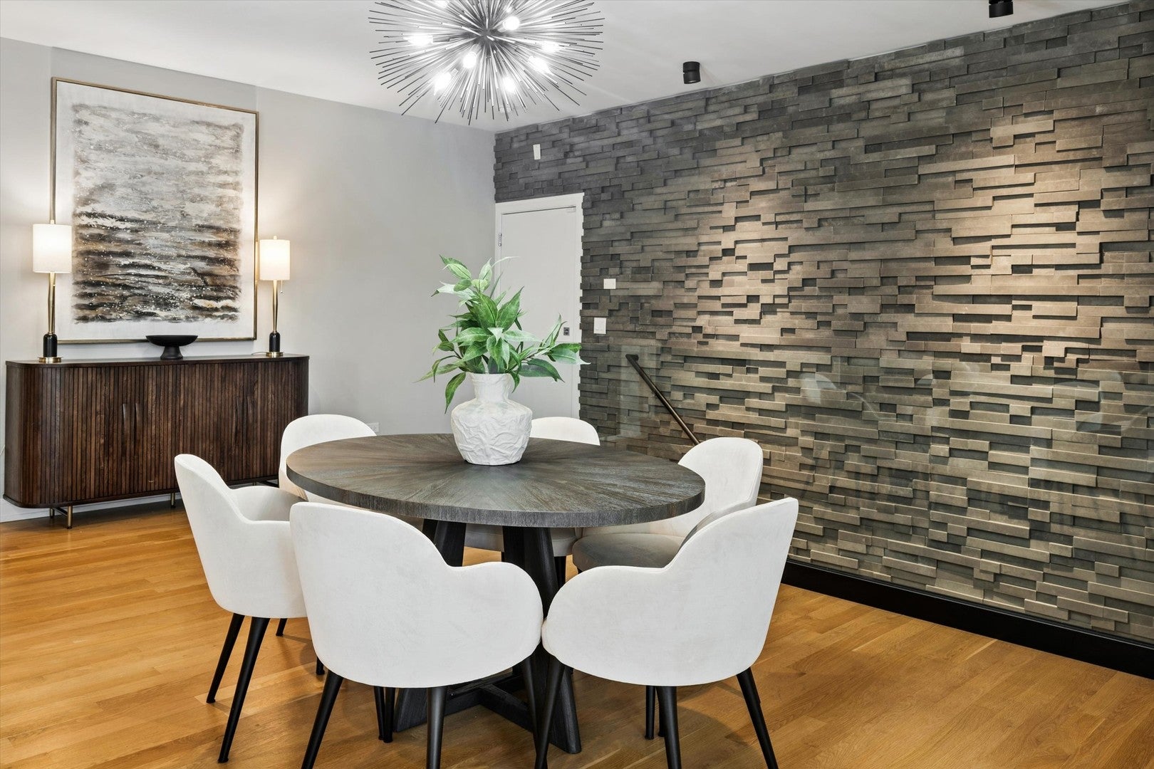 1203 W Superior Street 1B