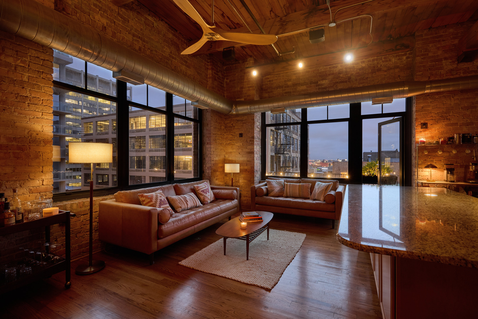 625 W Jackson Boulevard 808