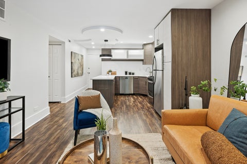 Tiny photo for 2140 N Lincoln Avenue #5207, Chicago, IL 60614 (MLS # 12748655)