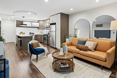 Tiny photo for 2140 N Lincoln Avenue #5207, Chicago, IL 60614 (MLS # 12748655)
