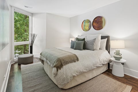 Tiny photo for 2140 N Lincoln Avenue #5207, Chicago, IL 60614 (MLS # 12748655)