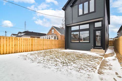 Tiny photo for 3930 N Nordica Avenue, Chicago, IL 60634 (MLS # 12537432)