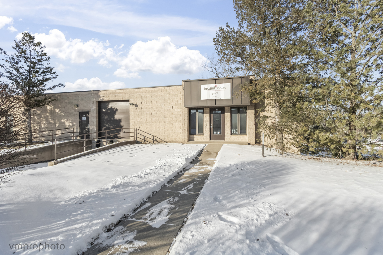 22290 N Hillview Drive 4A