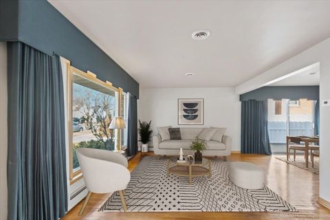 Tiny photo for 8855 S Richmond Avenue, Evergreen Park, IL 60805 (MLS # 12573262)