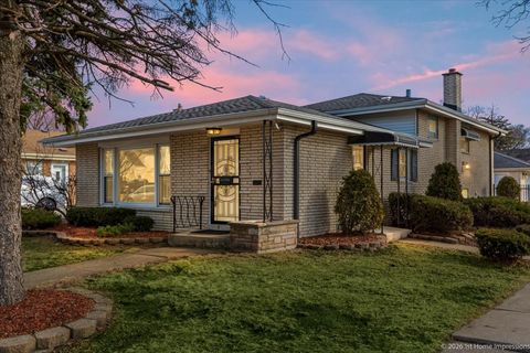 Tiny photo for 8855 S Richmond Avenue, Evergreen Park, IL 60805 (MLS # 12573262)