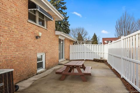 Tiny photo for 8855 S Richmond Avenue, Evergreen Park, IL 60805 (MLS # 12573262)