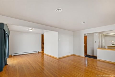 Tiny photo for 8855 S Richmond Avenue, Evergreen Park, IL 60805 (MLS # 12573262)