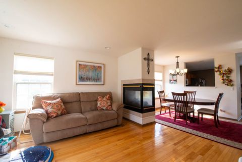Tiny photo for 606 N Triumph Court, Hainesville, IL 60073 (MLS # 12440701)