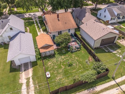 Tiny photo for 615 W South Street, Pontiac, IL 61764 (MLS # 12453064)