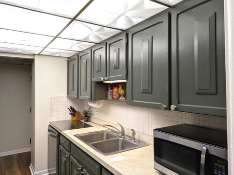 Tiny photo for 5540 WALNUT Avenue #23AA, Downers Grove, IL 60515 (MLS # 12758143)