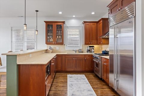 Tiny photo for 3721 N WILTON Avenue #5, Chicago, IL 60613 (MLS # 12611483)