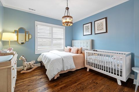 Tiny photo for 3721 N WILTON Avenue #5, Chicago, IL 60613 (MLS # 12611483)